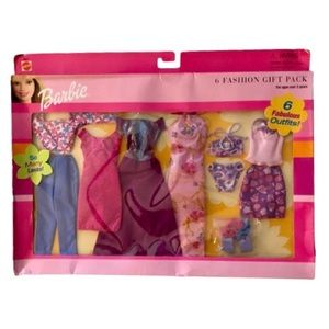 Vintage Barbie 6 Fashion Gift Set, NWT.